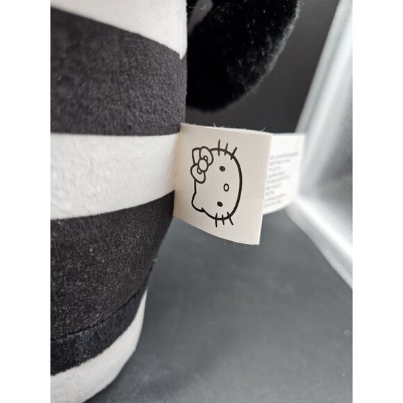 Sanrio Halloween 20" Door Greeter Hello Kitty Spooky - Picture 6 of 12